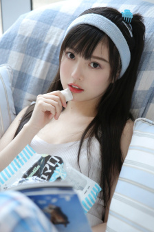 娇妻被朋友玩得呻吟在线电影